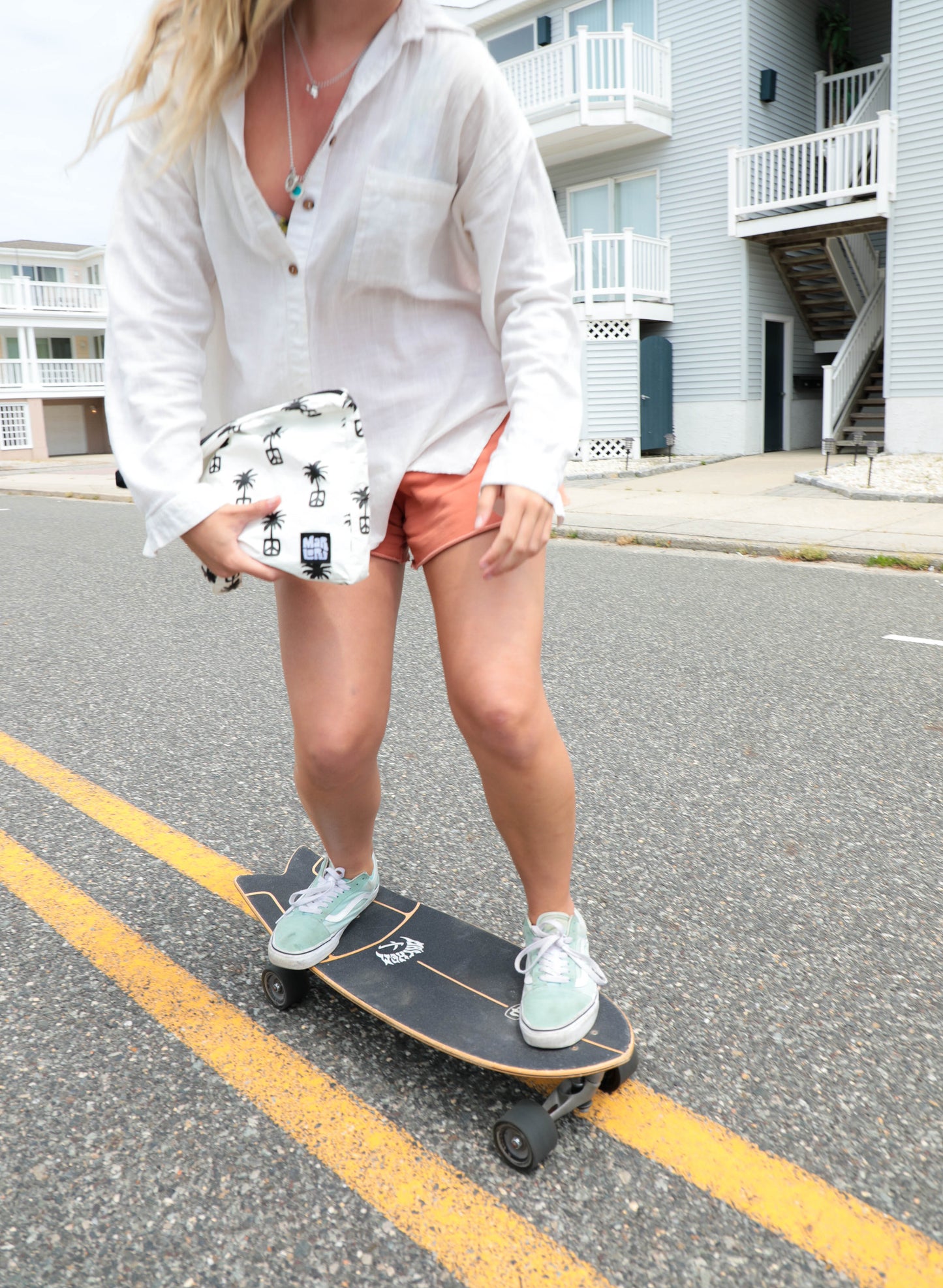 Peace Coast Mid Pouch